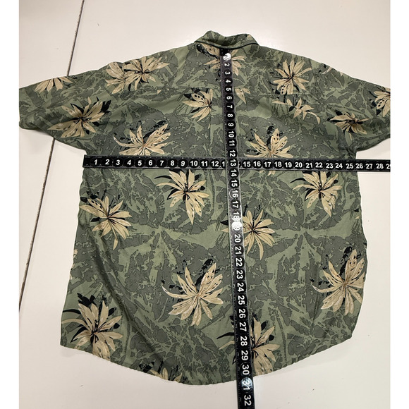 Windham Pointe Shirt Mens Large Green Tan Hawaiian Floral Silk Blend Beachy - Picture 3 of 8
